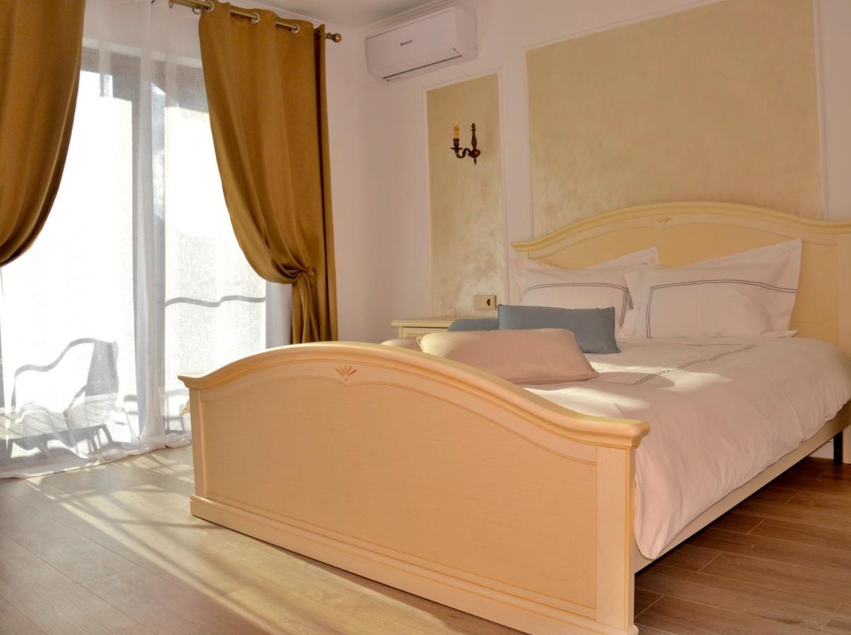 Casa Mora Hotel Deva Exterior photo