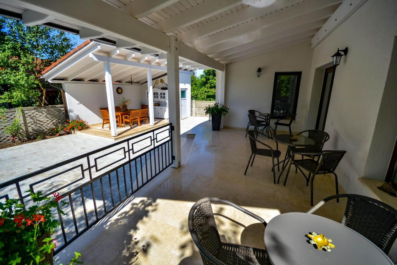Casa Mora Hotel Deva Exterior photo